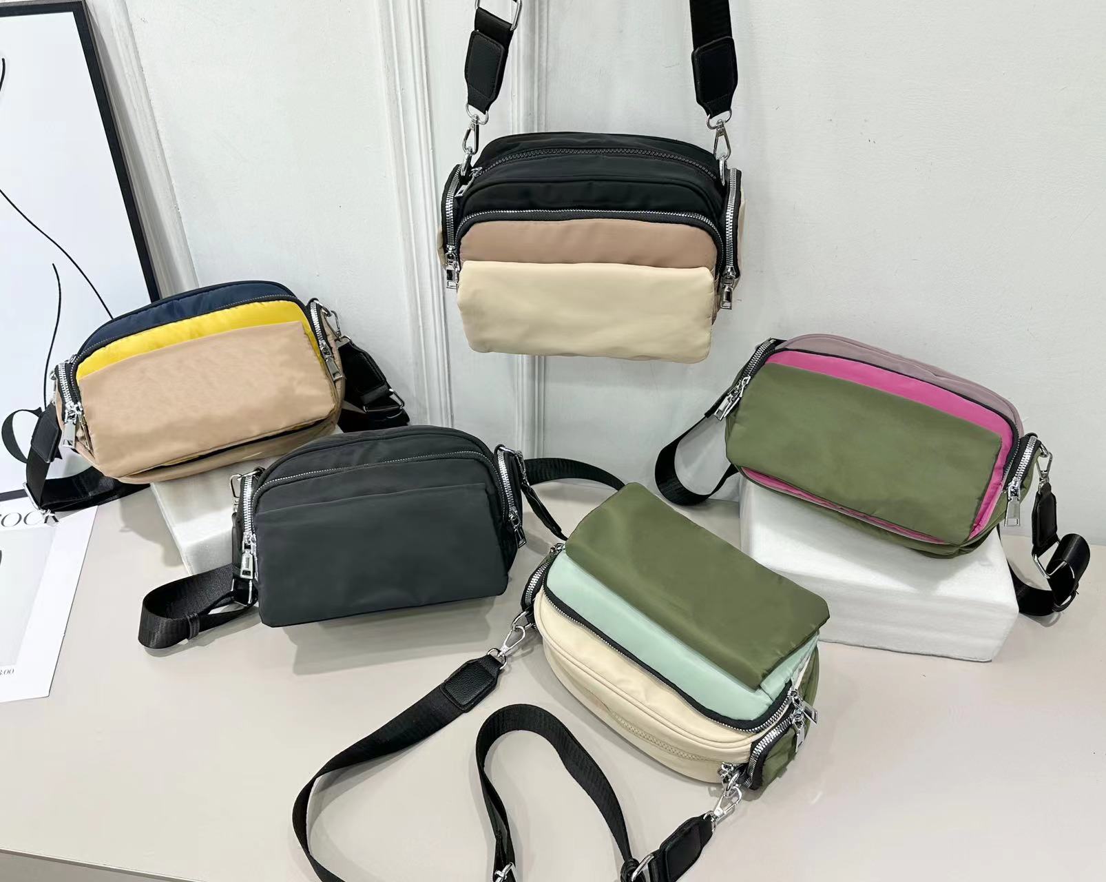 ColorBlock Casual Sling