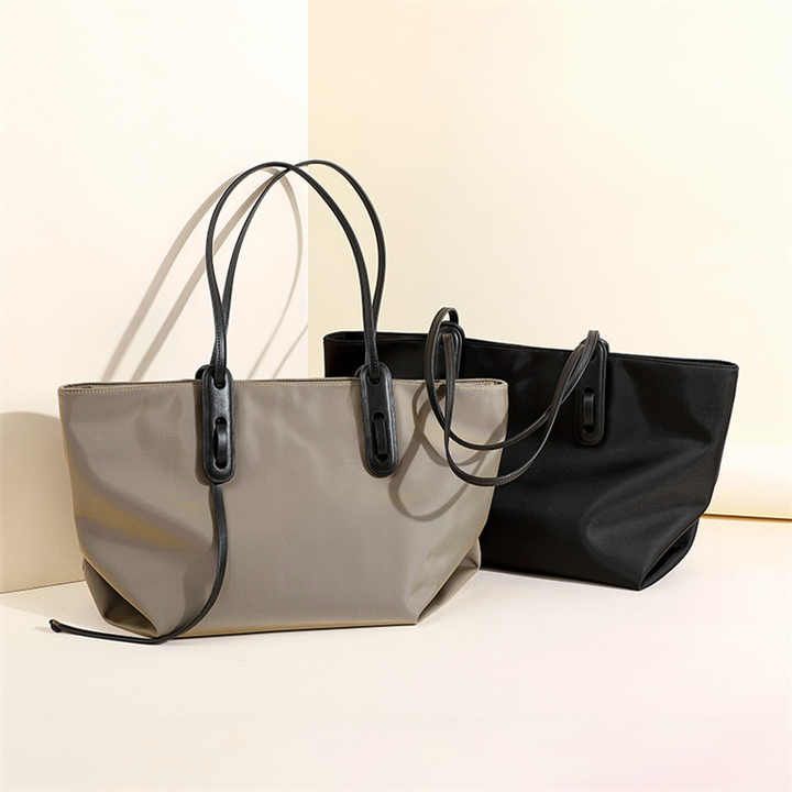 Modern Muse Tote