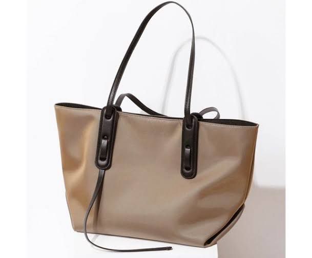 Modern Muse Tote